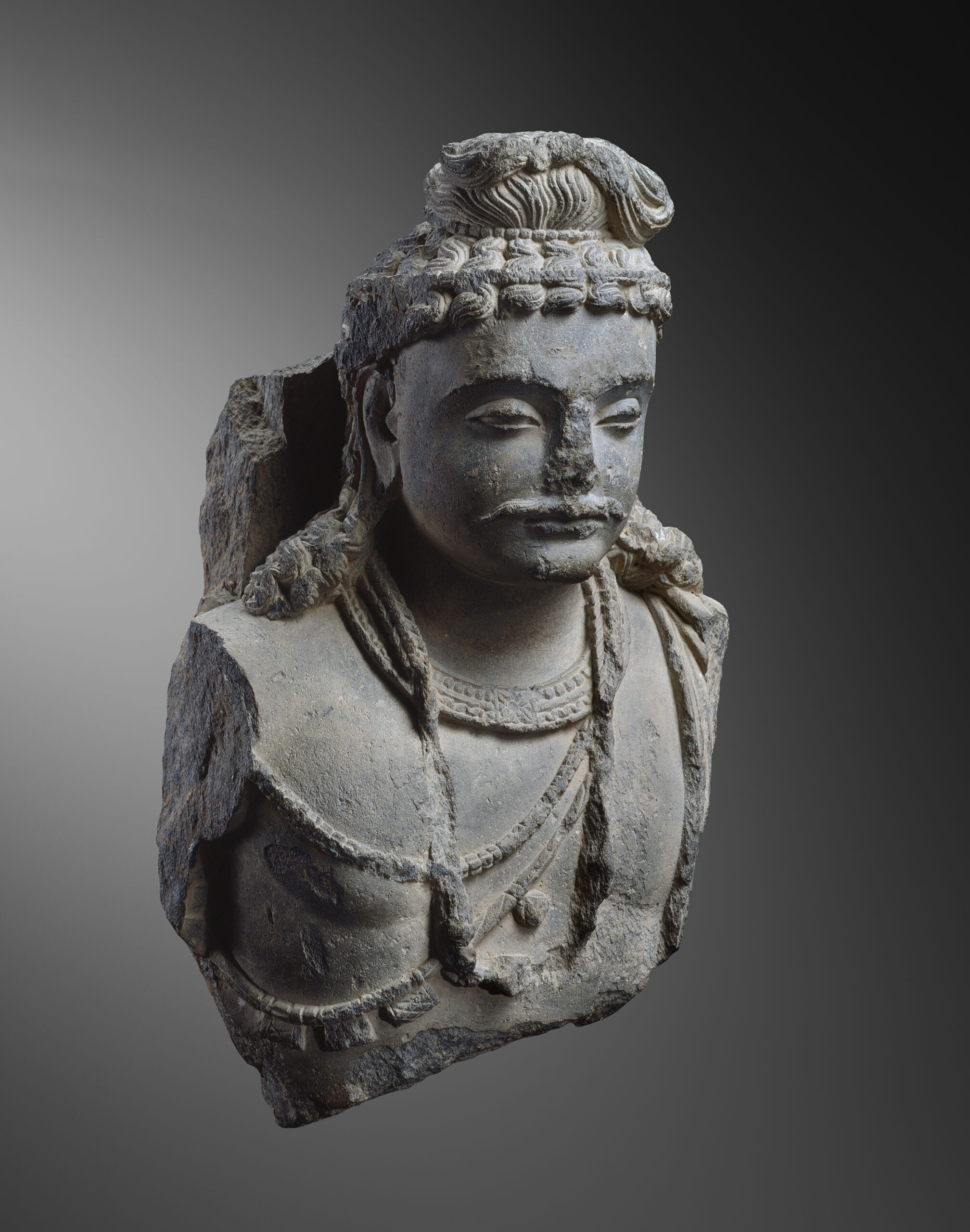 BUST OF A BODHISATTVA