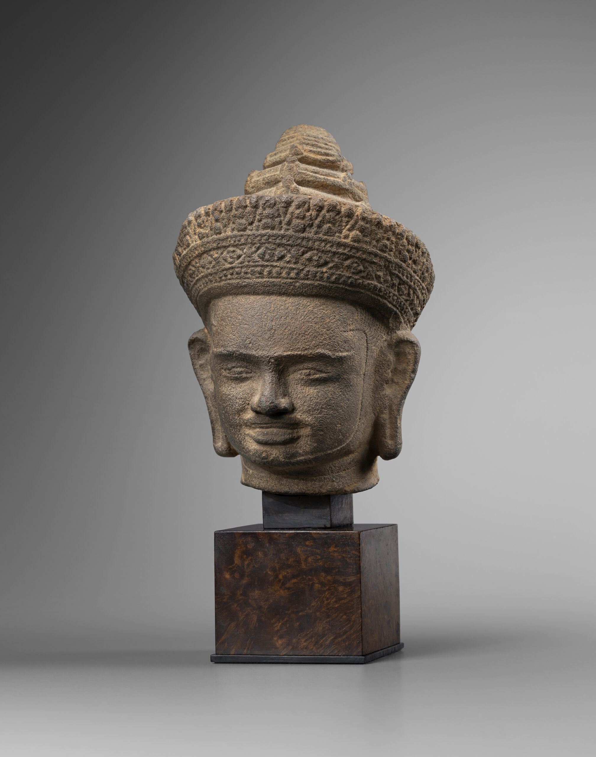 HEAD OF A DEITY
