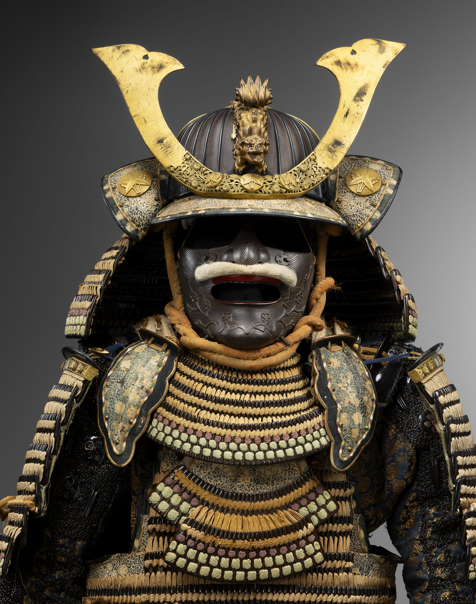 COMPLETE JAPANESE ARMOUR (GUSOKU)