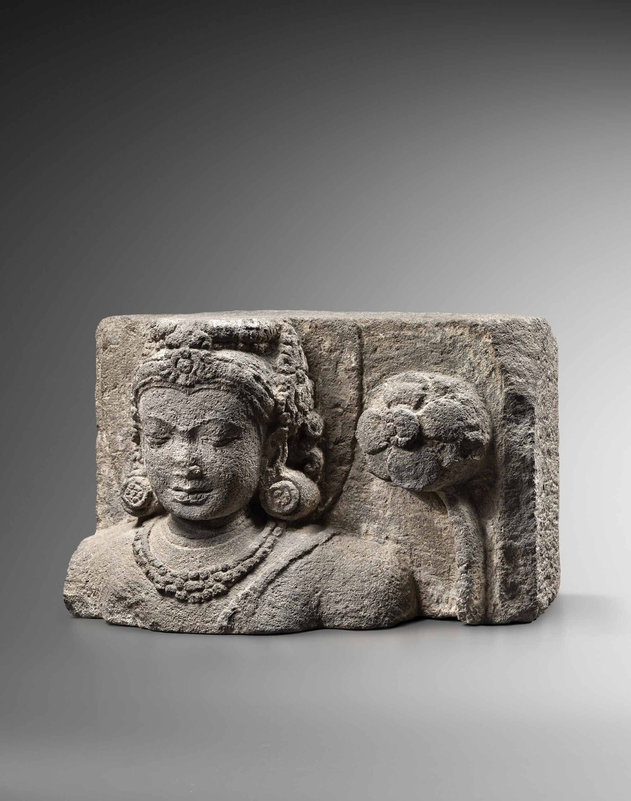 HIGH-RELIEF OF BUST OF PADMAPANI