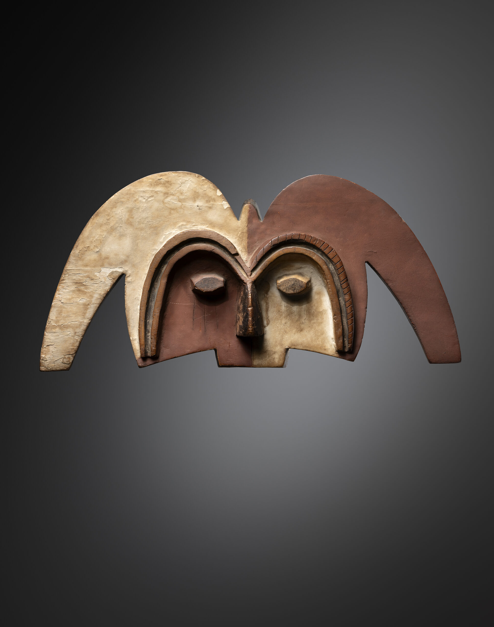 KWELE MASK
